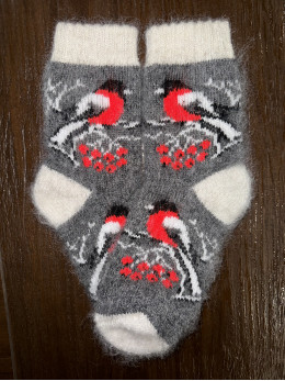 Шкарпетки з козиного пуху для школярів з снігурем на сірому