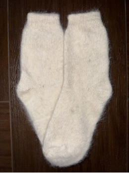 Жіночі шкарпетки з козиного пуху однотонні білі