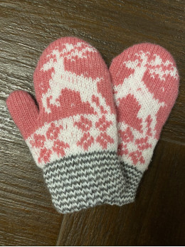 Ангорові дитячі рукавички для немовлят олень на рожевому