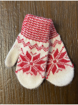Ангорові дитячі рукавички для немовлят зірочка червона на білому