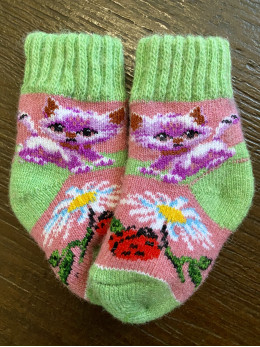 Ангорові дитячі носки р.2 котик з ромашкою та сонечком зелена