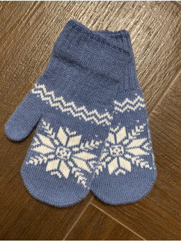 Ангорові жіночі рукавички зірочка біла на голубому