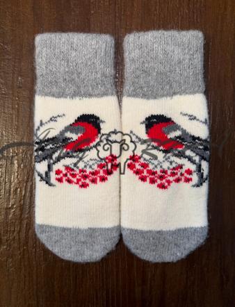 Жіночі рукавички потовщені з снігурем на білому і сірими пальчиками