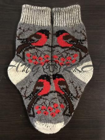 Ангорові жіночі носки з снігурем на темно сірому