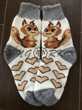 Жіночі шкарпетки з білочкою і сердечком