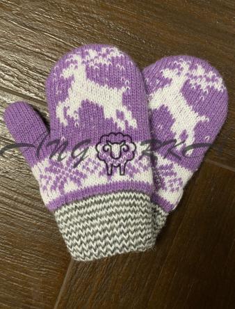 Ангорові дитячі рукавички для малюків олень на фіолетовому